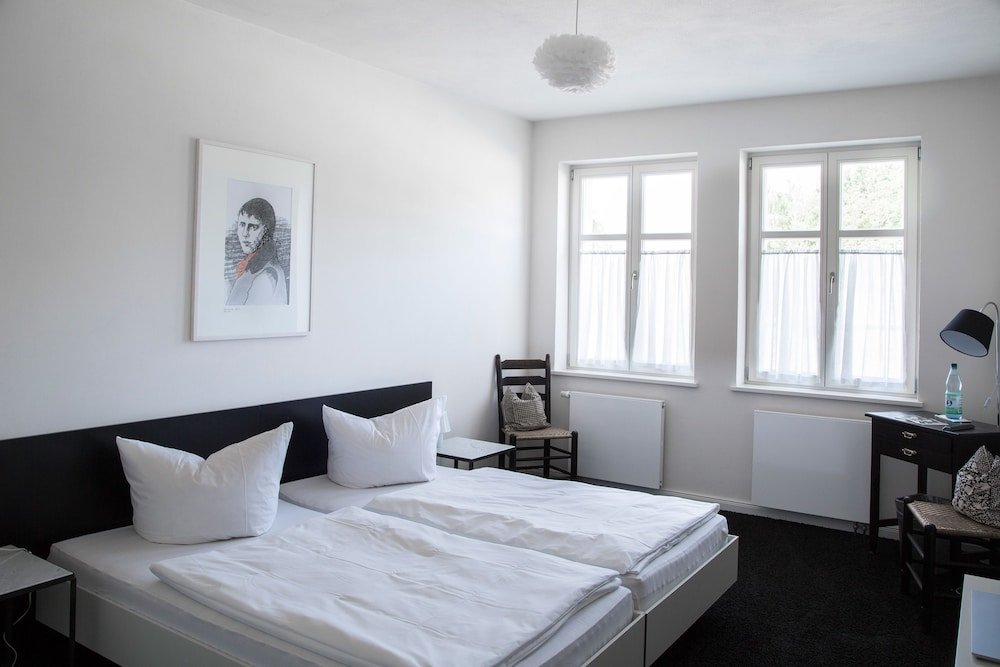 Gutshof Ketzin,Havelland>>Berlin,3 star