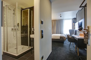 Vienna House Easy By Wyndham Dortmund,Dortmund City Centre>>Dortmund,4 star