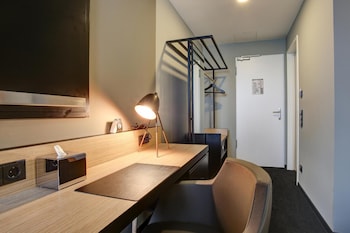 Vienna House Easy By Wyndham Dortmund,Dortmund City Centre>>Dortmund,4 star