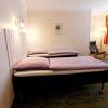 hotel pause