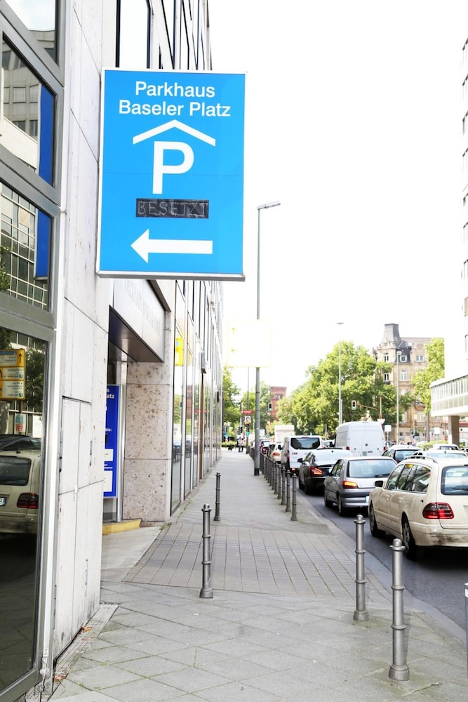 main hotel frankfurt city