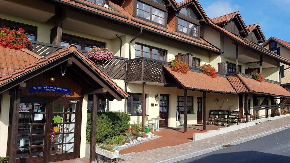 Berggasthof & Hotel Hinterrod,In A Regional Park,4 star