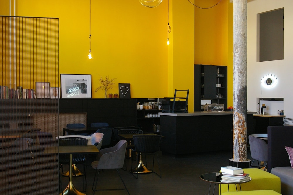 the suite fabric hotel