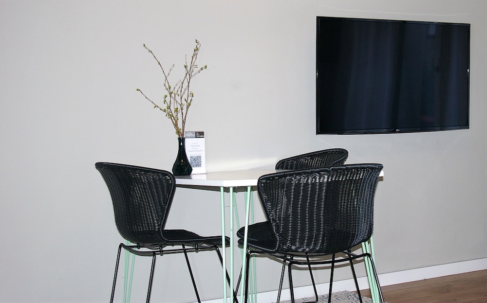 the suite fabric hotel