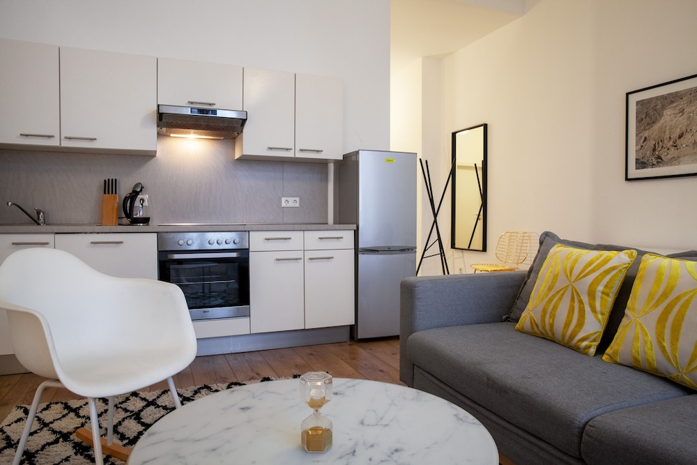 the suite fabric hotel