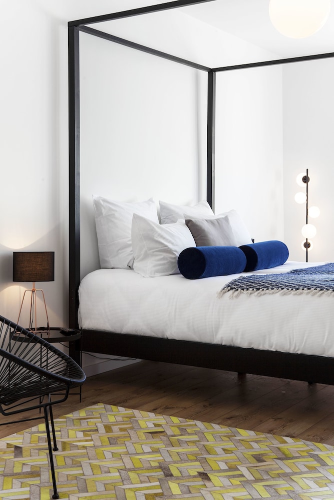 the suite fabric hotel