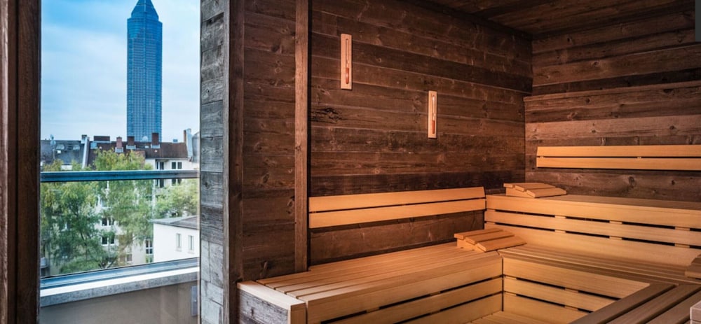 saks urban design hotel frankfurt
