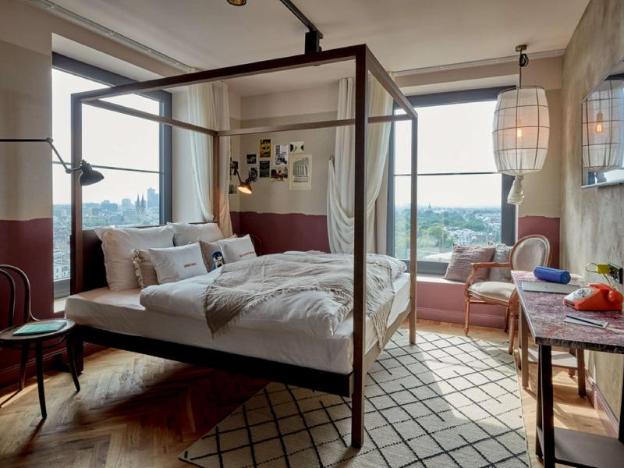 25hours hotel das tour