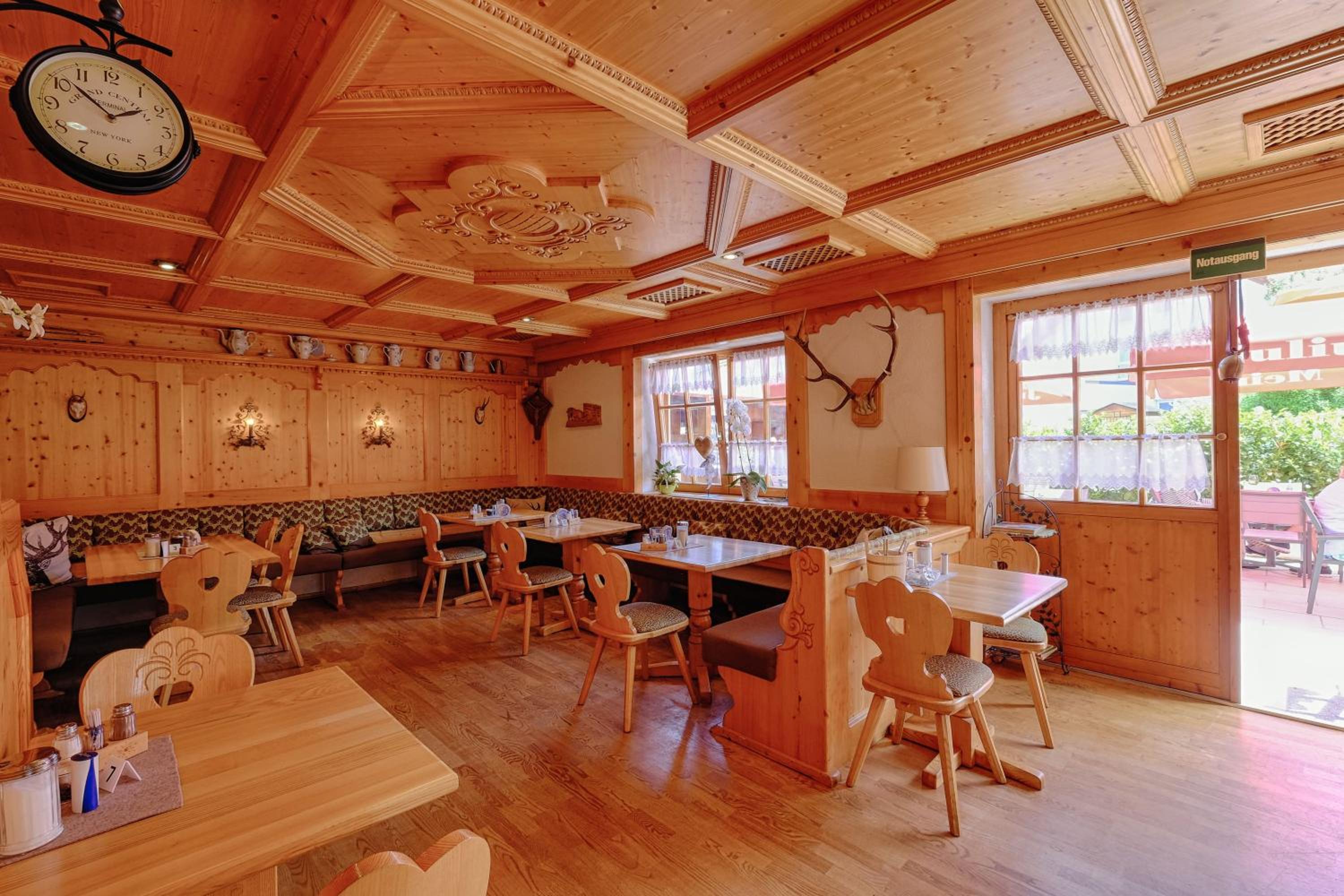 Hotel Paintner,Germering>>Fürstenfeldbruck,3 star