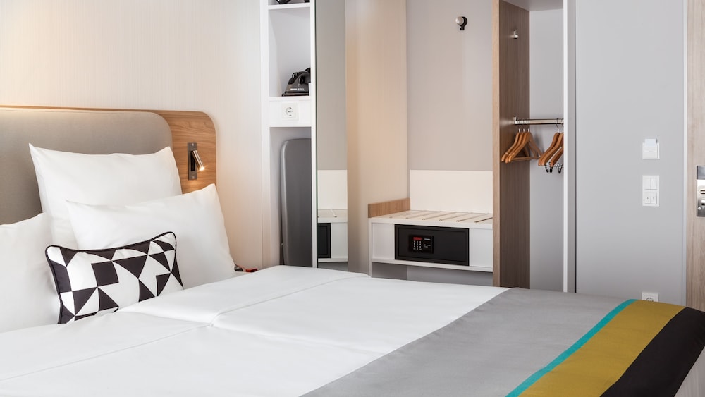 holiday inn express munich city east by ihg
