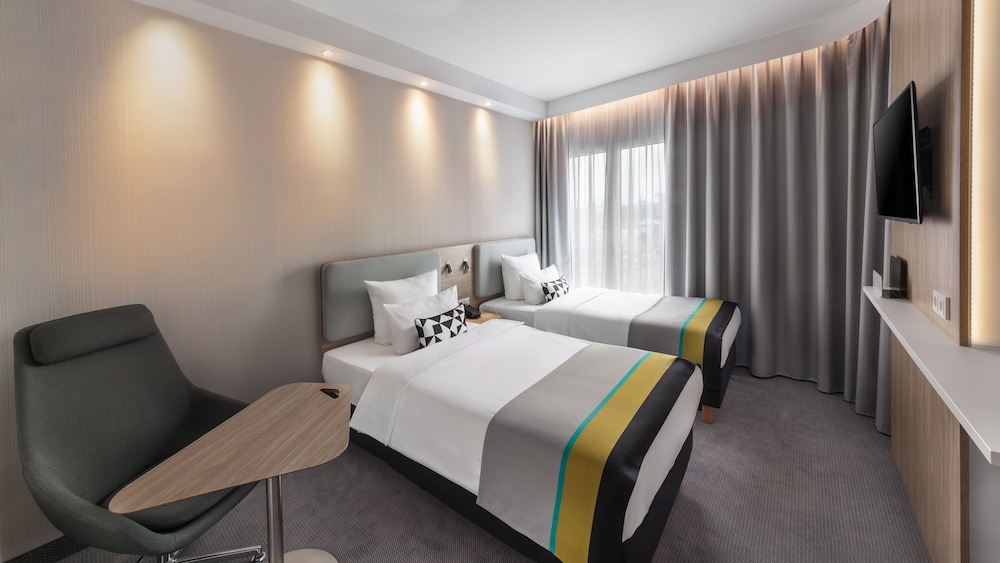 holiday inn express munich city east by ihg