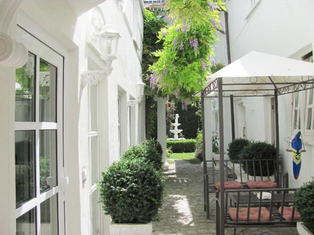 apartment storchenfarbe