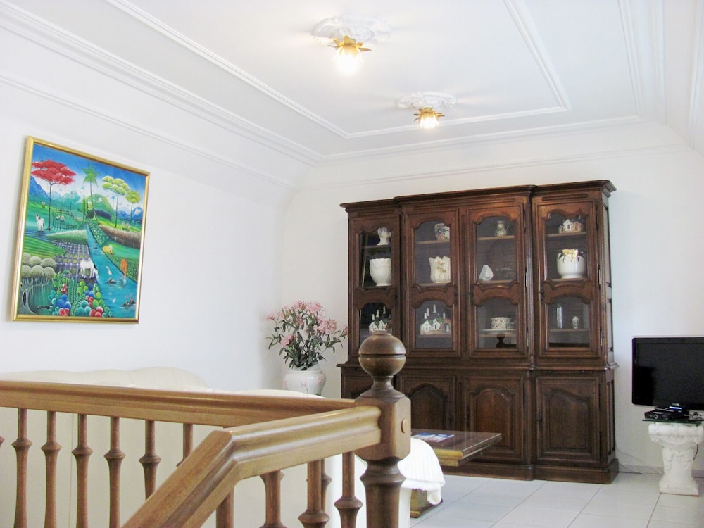 apartment storchenfarbe