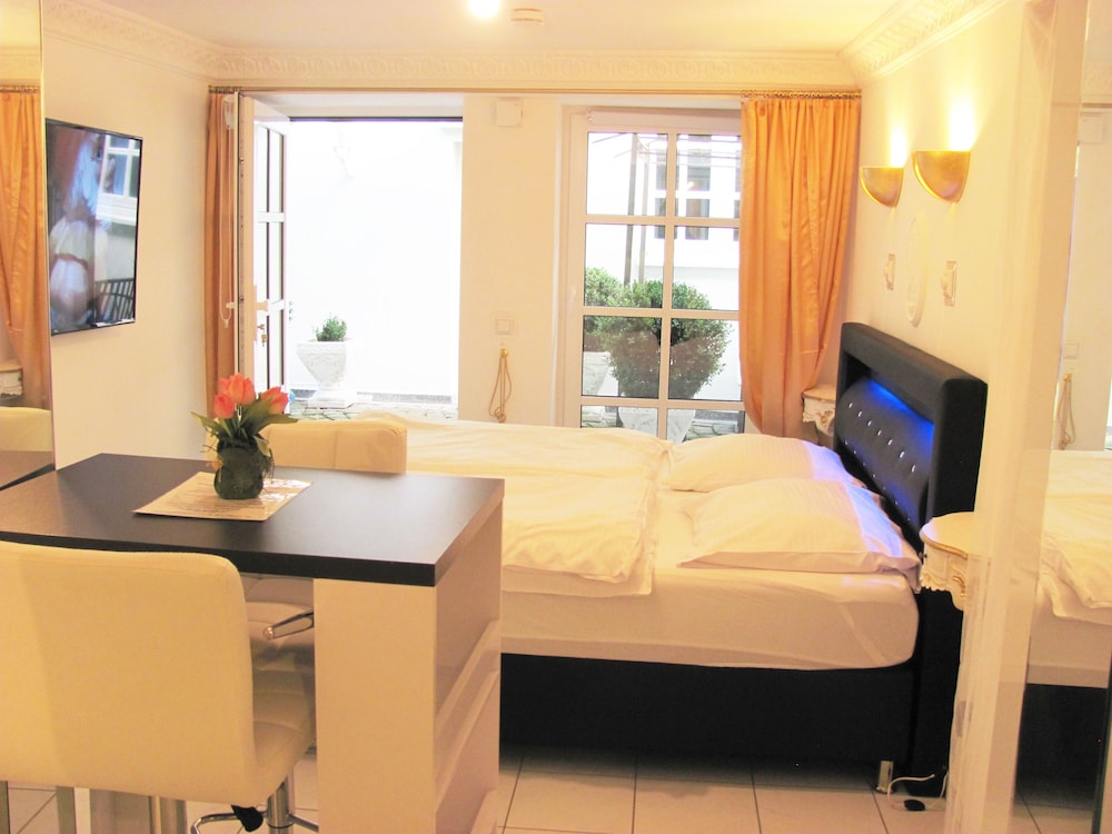 apartment storchenfarbe