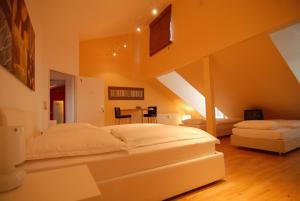 Urraum Hotel,Cologne>>Brauweiler,3 star