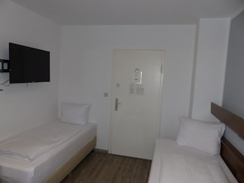 hotel pension koberl