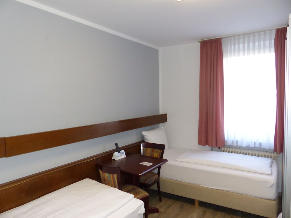 hotel pension koberl