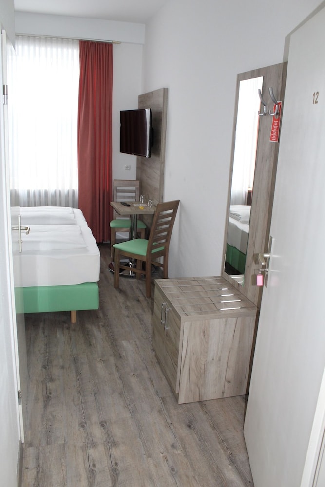 hotel pension koberl