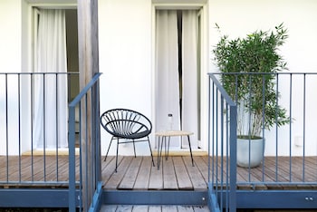 august the boardinghouse