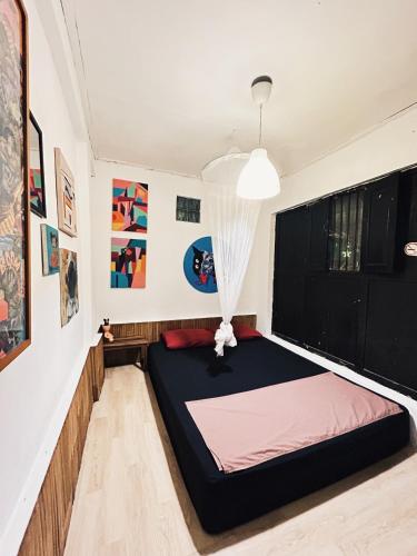 losmanos hostel