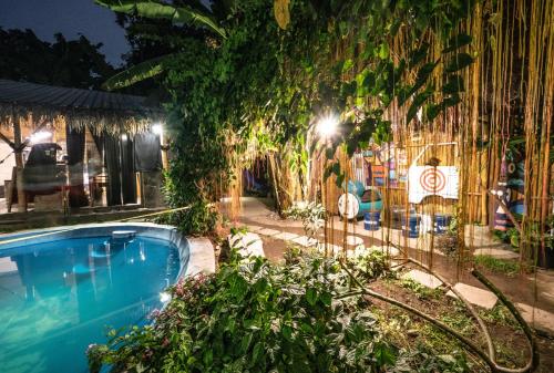 losmanos hostel