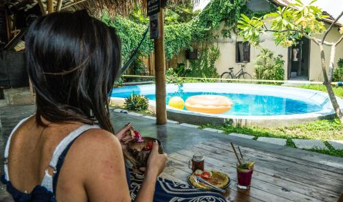 losmanos hostel