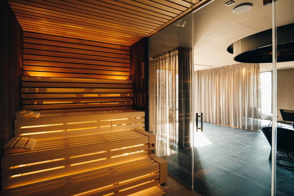 vilotel hotel and restaurant