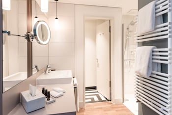 the liberty hotel bremerhaven bw signature collection