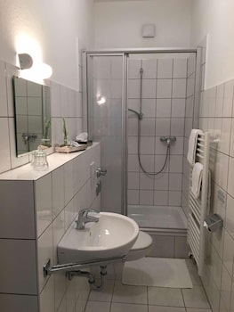 central hotel duisburg