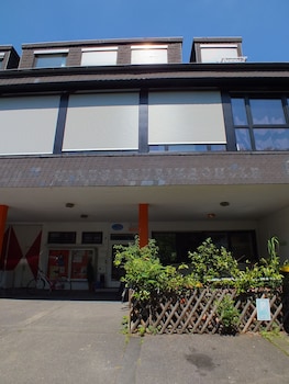 Max Hostel,North Rhine-Westphalia>>Bonn,2 star