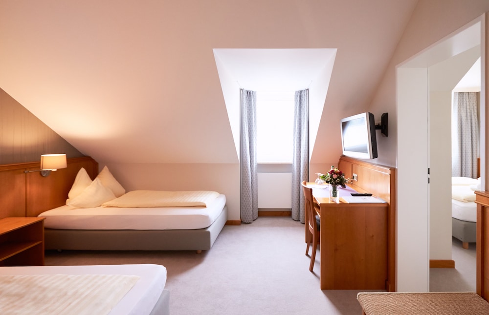 hotel alter wirt