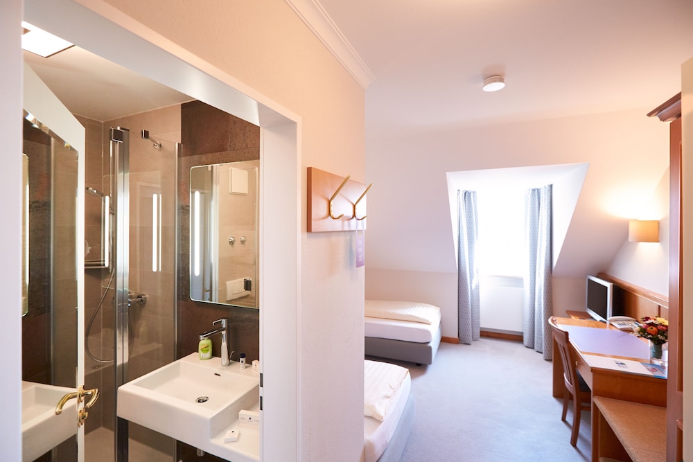 hotel alter wirt
