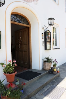 hotel boarding house hohenwart