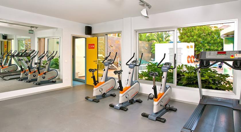 hotel rh royal recommended for adults