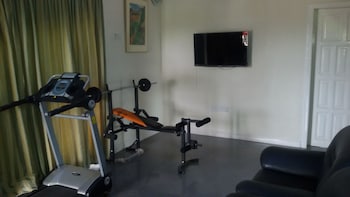 Royal Triangle Guest House,Amasaman>>Accra,3 star