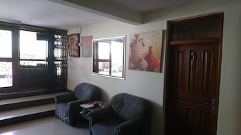 the golden apple guest house