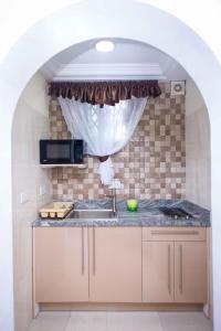 the ritzz exclusive guest house