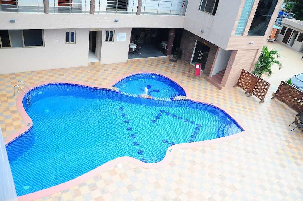 tomreik hotel