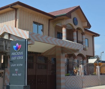 precious guest lodge