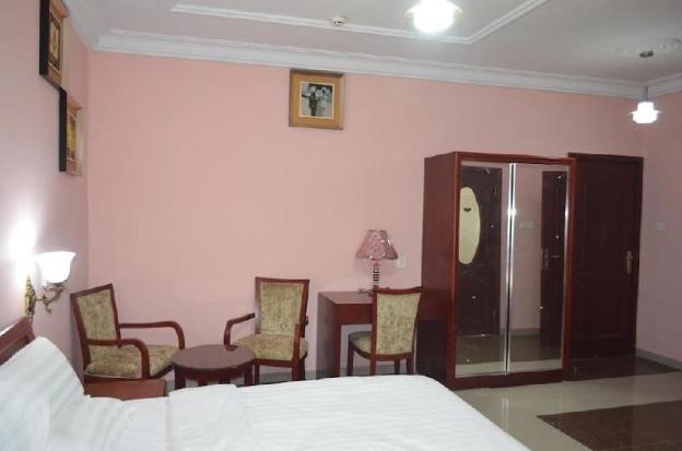 precious guest lodge