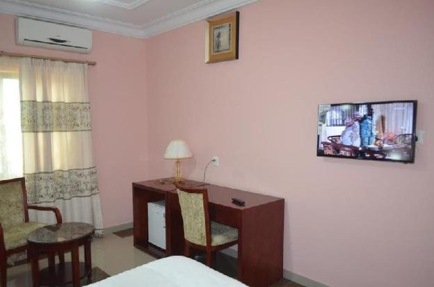 precious guest lodge