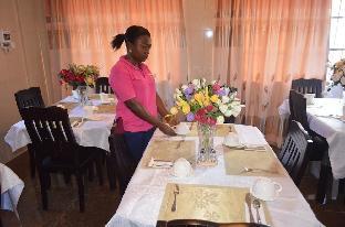 Precious Guest Lodge,Greater Accra>>Accra,3 star