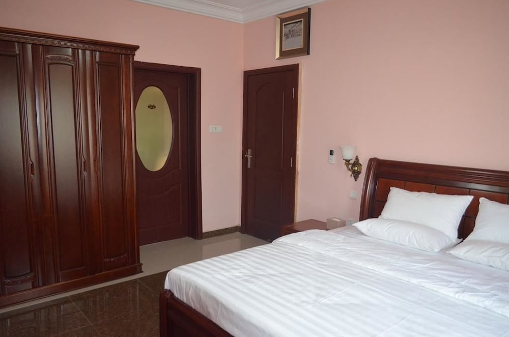 precious guest lodge