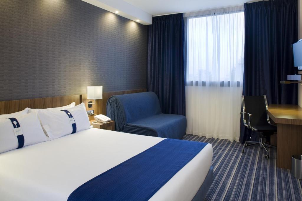 holiday inn express gibraltar by ihg