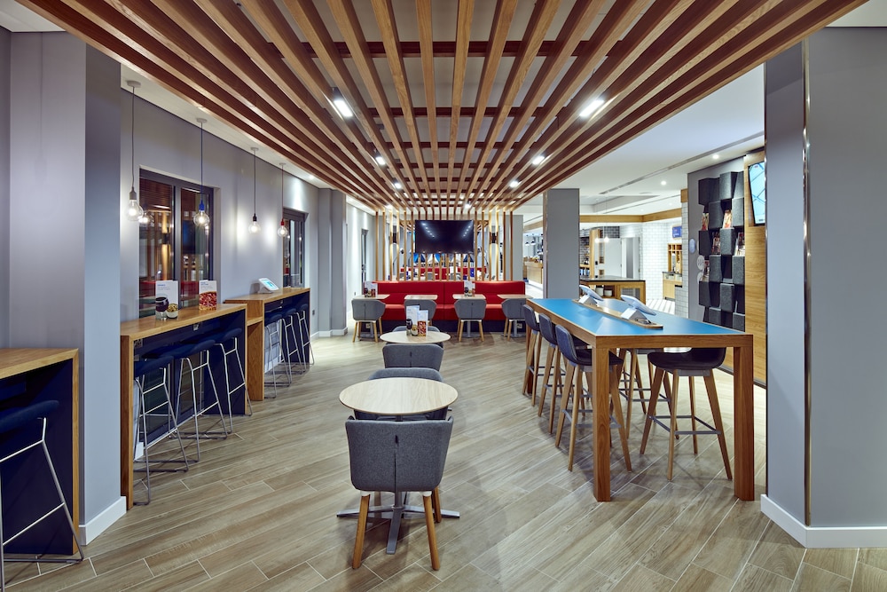holiday inn express gibraltar by ihg