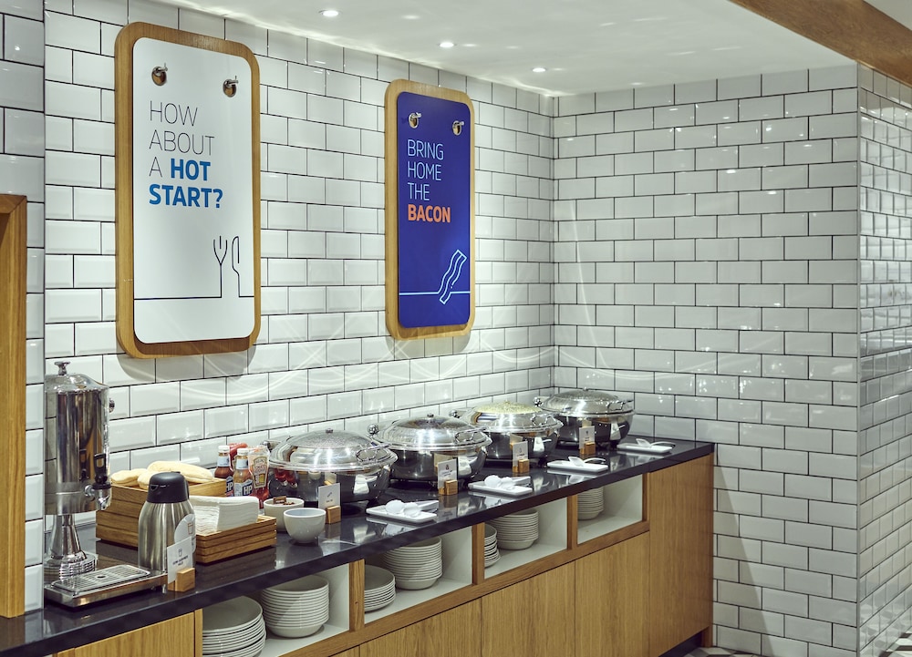 holiday inn express gibraltar by ihg