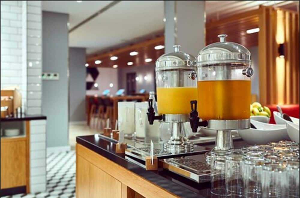 holiday inn express gibraltar by ihg