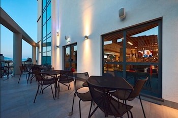 holiday inn express gibraltar by ihg