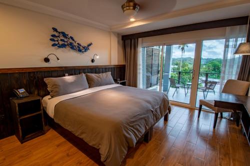 palau central hotel