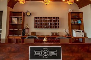 palau central hotel